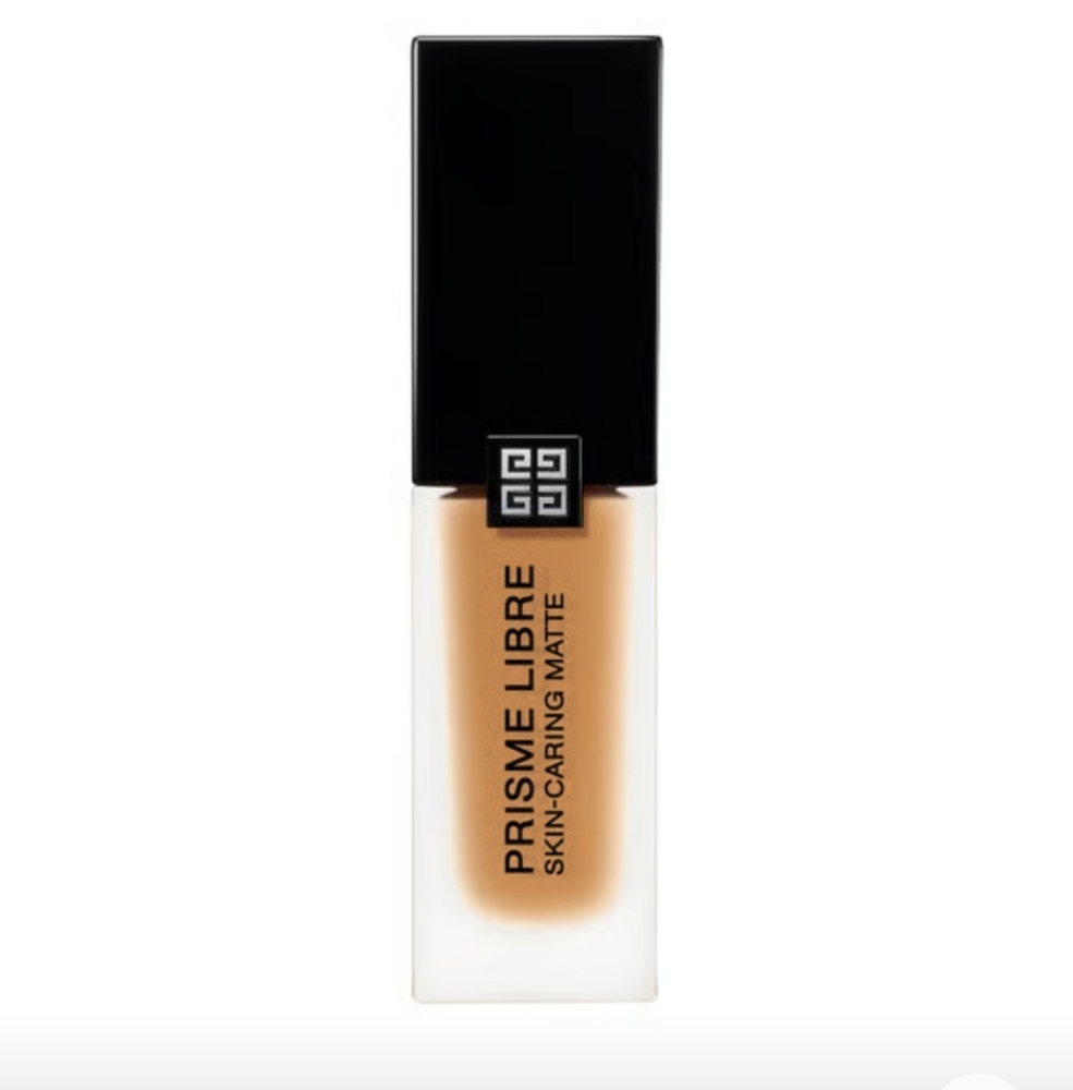 New $61 Givenchy Prisme Libre Skin-Caring Matte Foundation - 5-w345